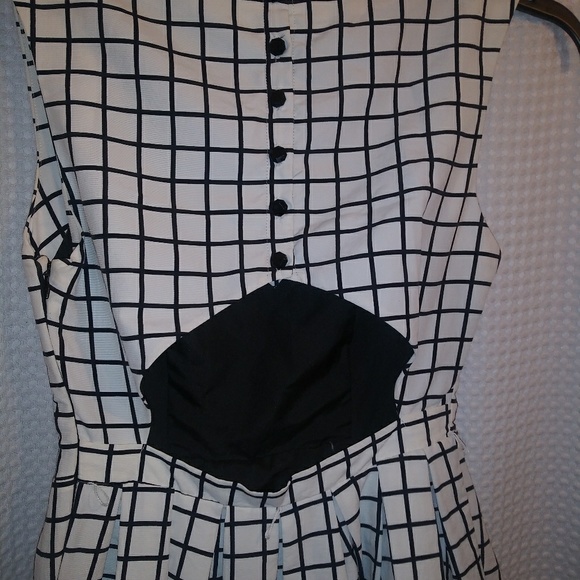 Forever 21 dress - Picture 4 of 4